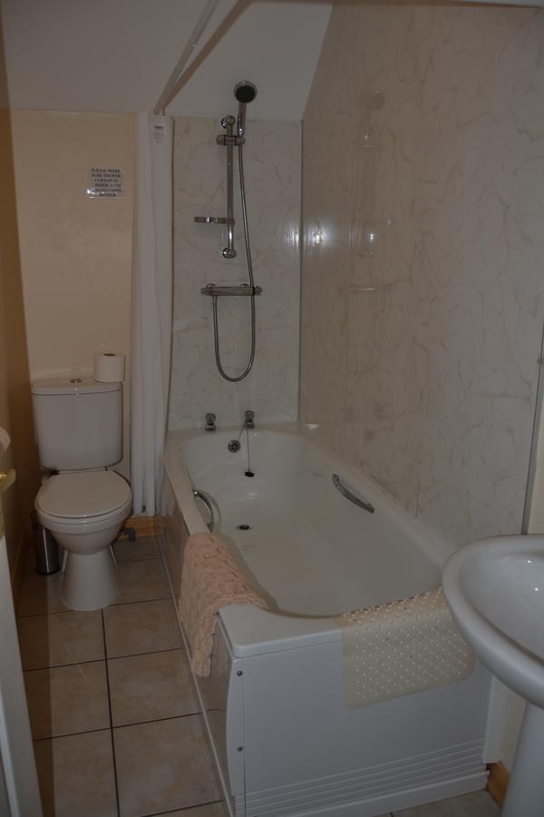 Double Room with Shower